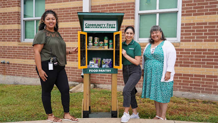 How free food pantries are helping San Antonio families through the holidays