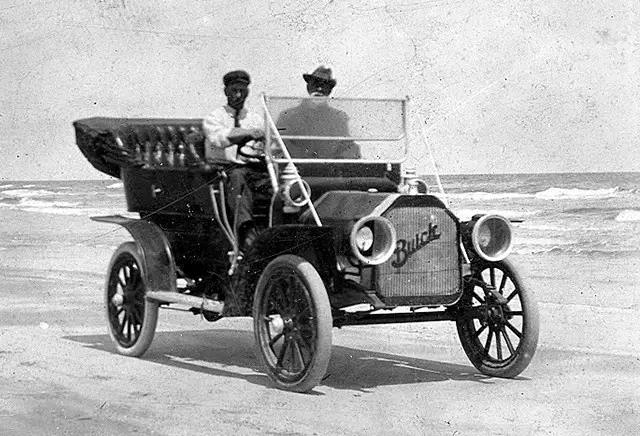 Museum has huge vault of local photos