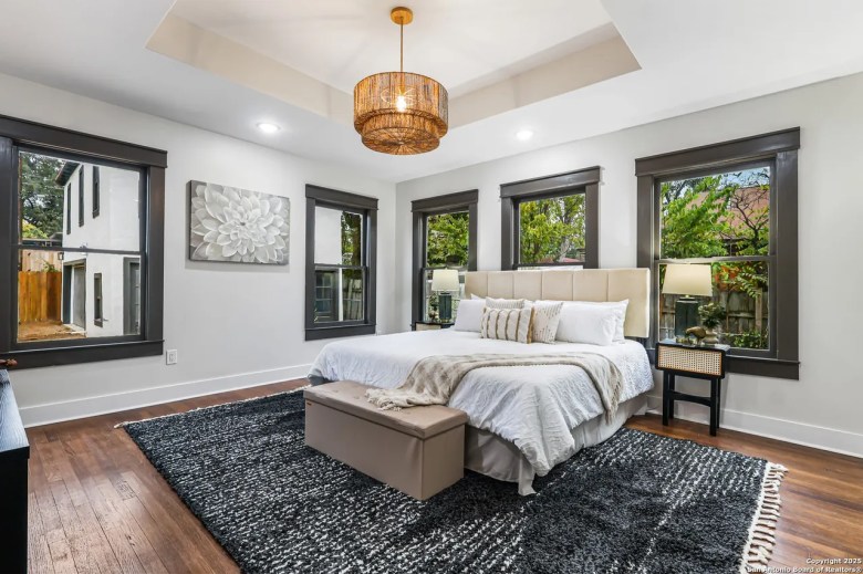 Bedroom featured at 339 W Elsmere Pl, San Antonio, TX, 78212