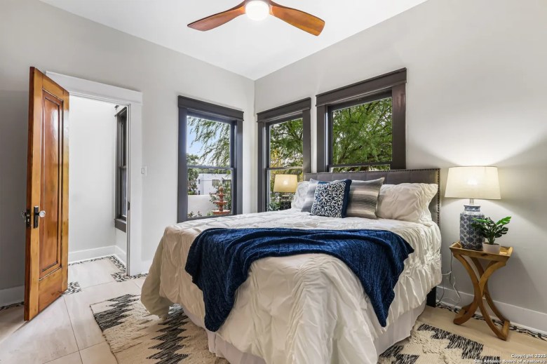 Bedroom featured at 339 W Elsmere Pl, San Antonio, TX, 78212