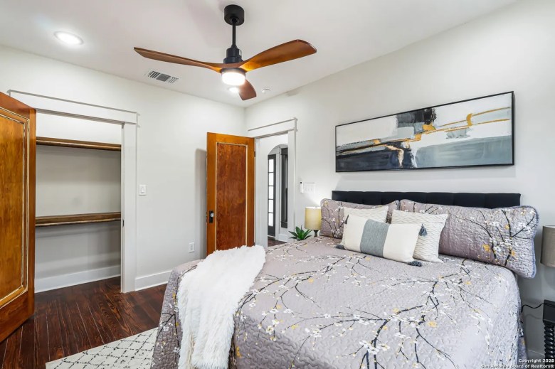 Bedroom featured at 339 W Elsmere Pl, San Antonio, TX, 78212