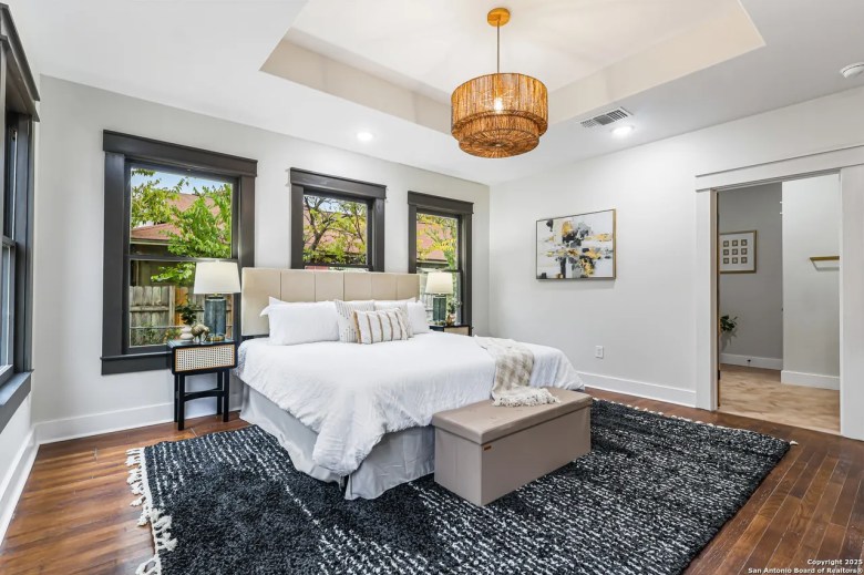 Bedroom featured at 339 W Elsmere Pl, San Antonio, TX, 78212