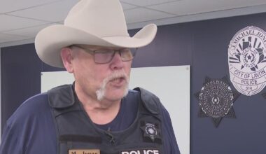 North Texas police chief says whoever is helping a teen murder suspect should turn him in: "I will find you."