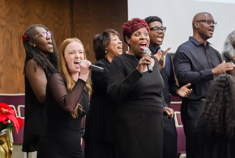 OneVoice Community Choir sings “This Little Light of Mine” at the Saints in Unity devotional in Fort Worth, Texas, on Nov. 16, 2025.