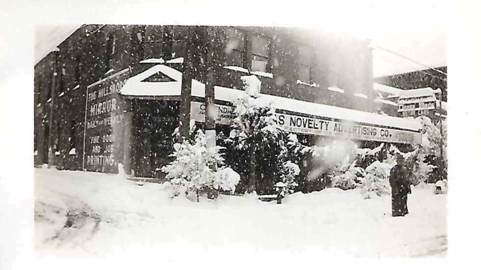 A record 26" of snow fell in Hillsboro Texas over a 24 hour period in December of 1969