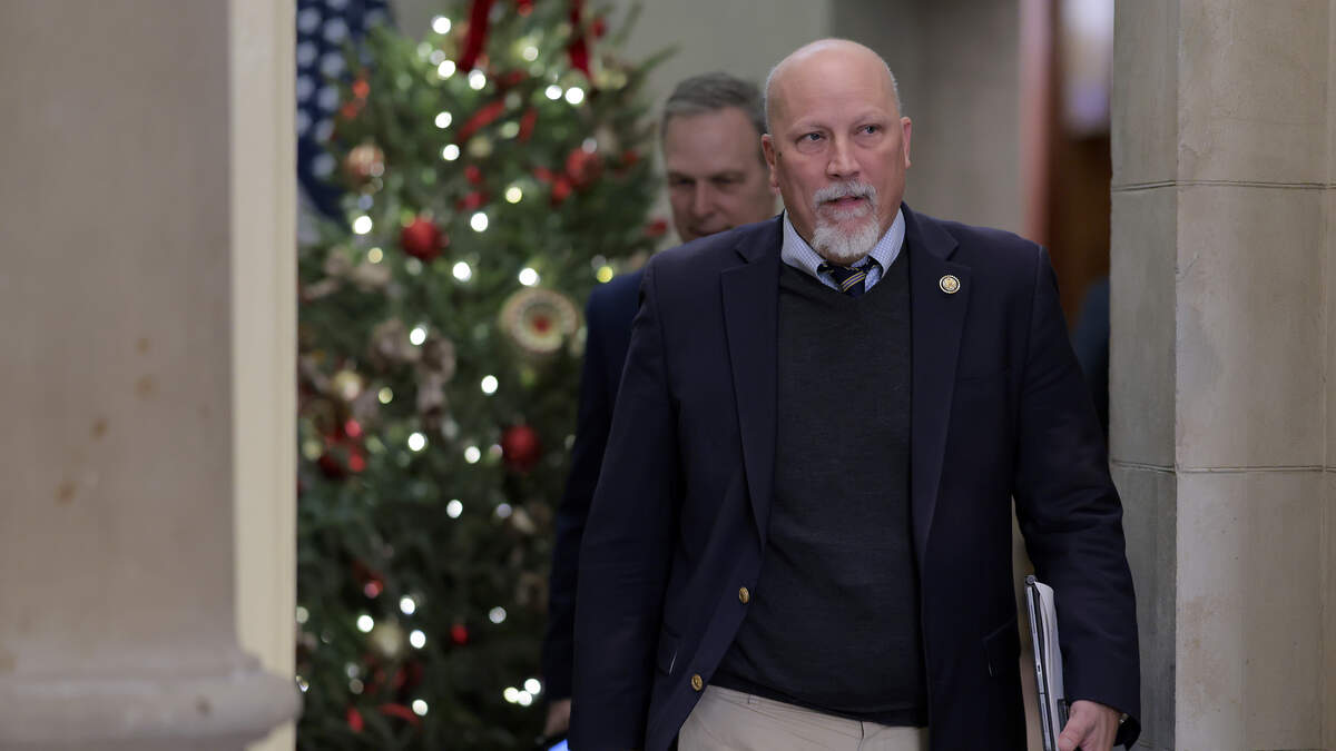 Rep. Chip Roy's New Bill Would PAUSE Immigration | News Radio 1200 WOAI