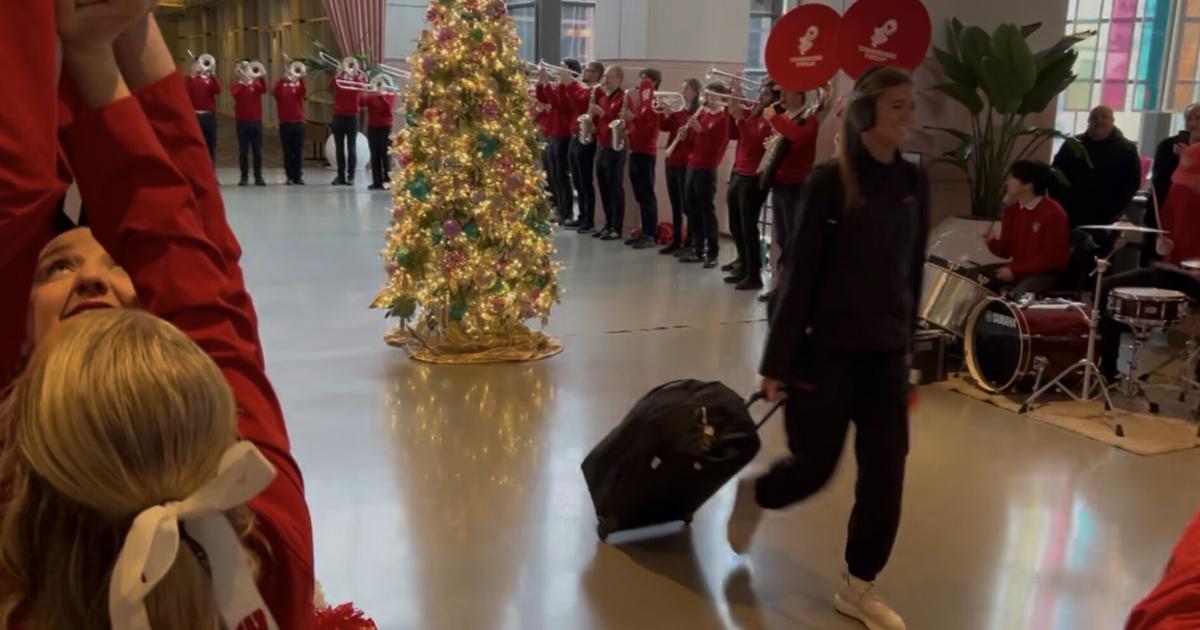 Watch Wisconsin volleyball team sendoff in Austin