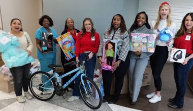 Memorial Hermann Greater Heights helps brighten holidays through YMCA Angel Tree Program | Community