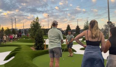 Mini golf oasis offers swinging good time | Traveling Soldier