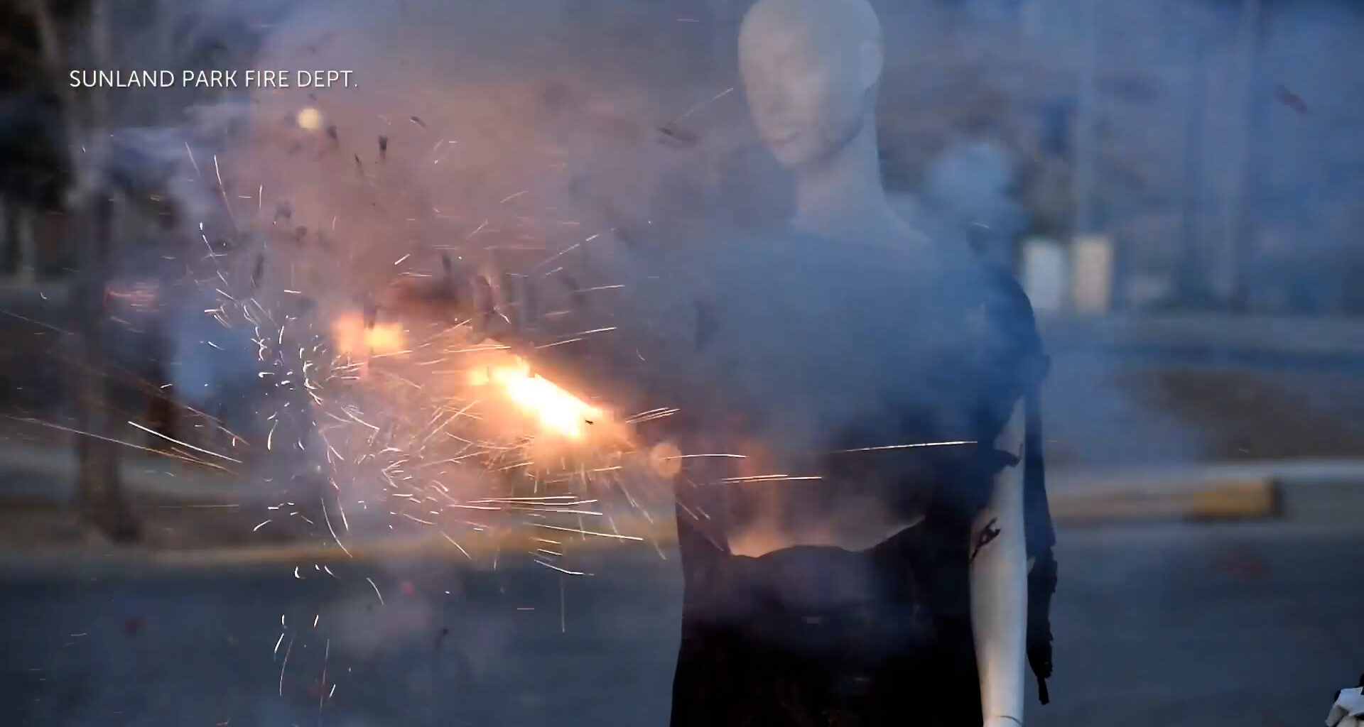 Fireworks illegal inside El Paso city limits, officials urge safety ahead of New Year’s Eve