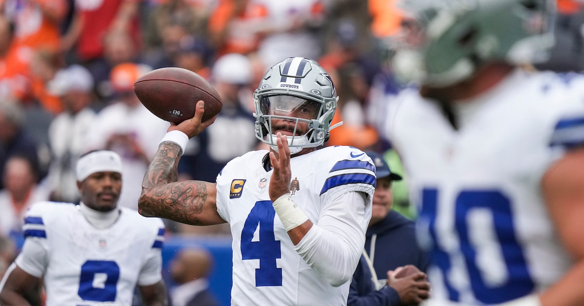Dak Prescott wants to play in Week 18. Should the Cowboys let him?