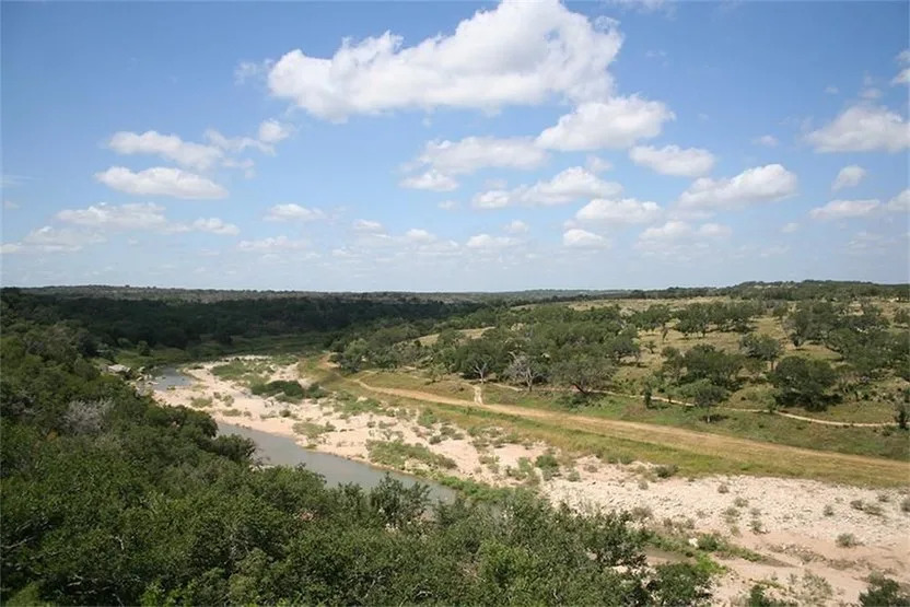 James and Kimberly both noted that their new home allows them greater proximity to nature, which they wanted their children to have access to. <span class="image-credit">(Realtor.com)</span>
