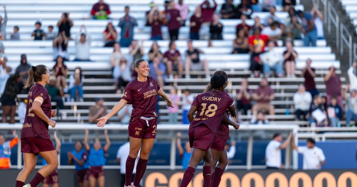 Chioma Ubogagu scores, Rylee Foster saves penalty as Dallas Trinity FC ties Lexington SC