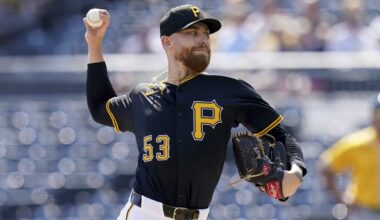 Astros trade for Mike Burrows, Rays send Brandon Lowe to Pirates in 3-team deal
