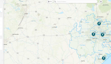 Cold front brings windy, chilly weather and spotty power outages to Houston area