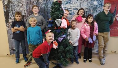 Plano church collected hats, mittens, gloves, and scarves for food pantry – Shaw Local