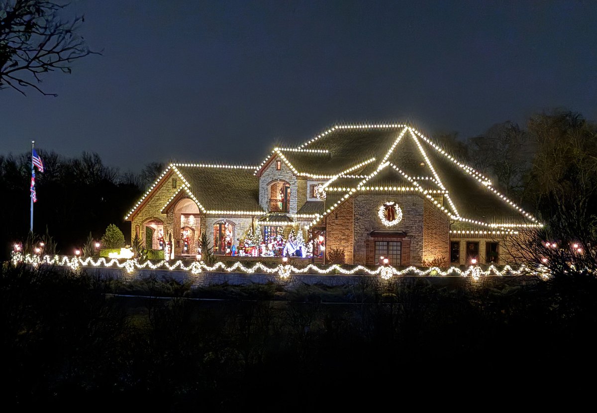 North Aledo Home Transformed into Magical Christmas Wonderland
