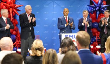 United Way of Dallas gets $25 million gift to honor retiring Texas Instruments chairman