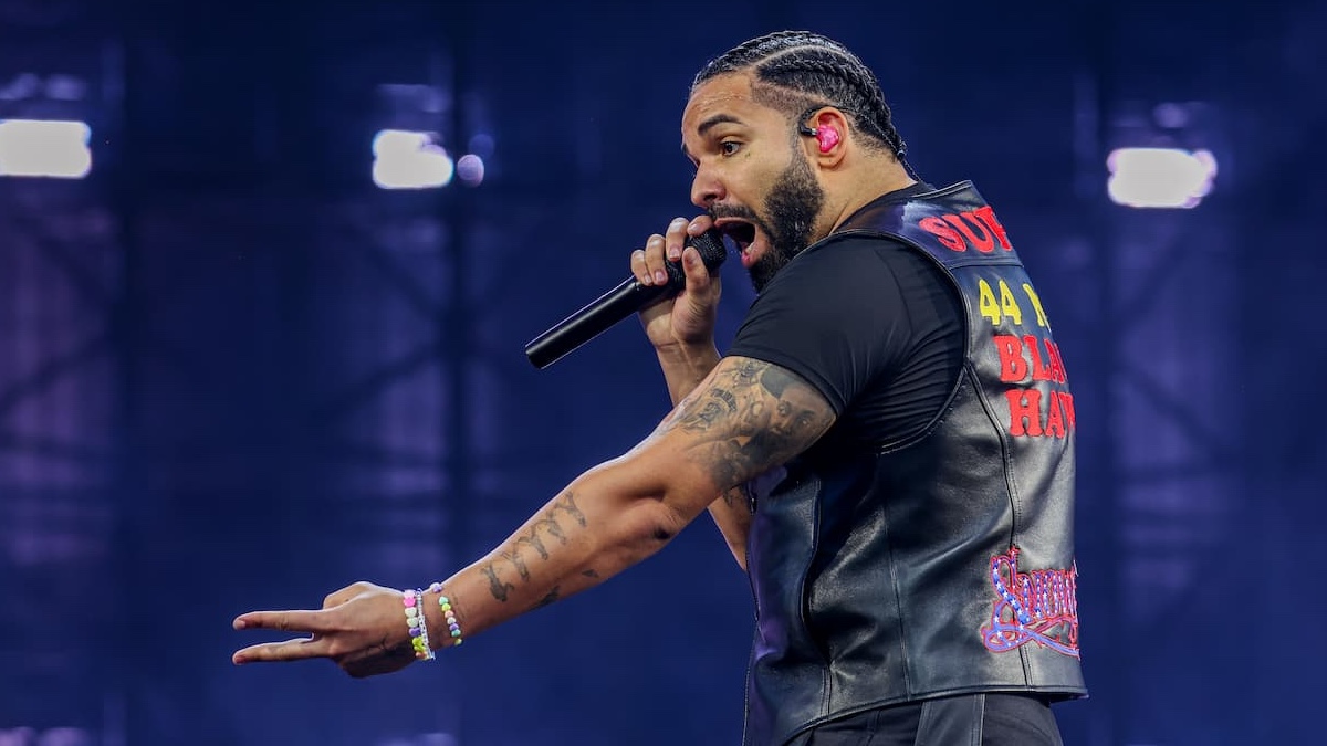 Drake Is Allegedly Recording New ‘ICEMAN’ Album at Houston Strip Club