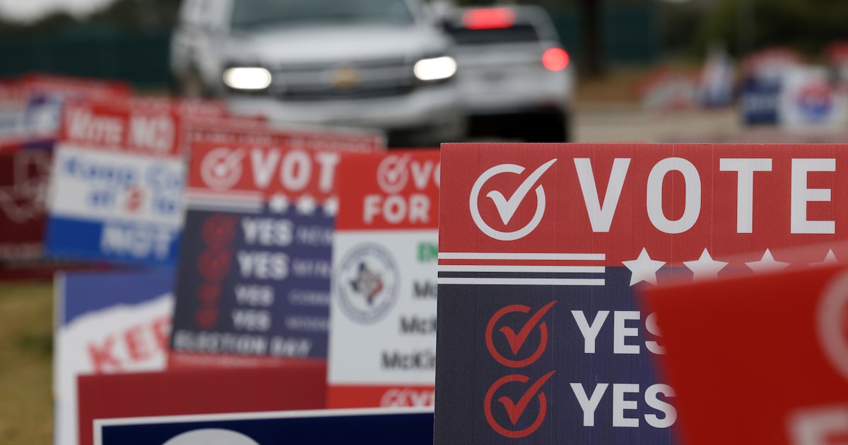 Texas Democrats have a choice. If they push left, they lose