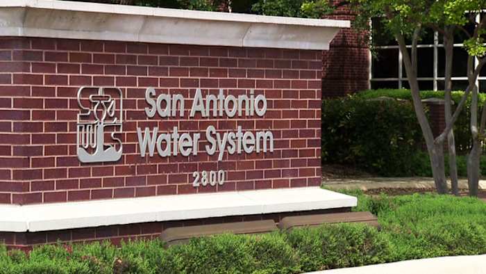 Replacement of sewer lines to close both directions of East Hildebrand Avenue