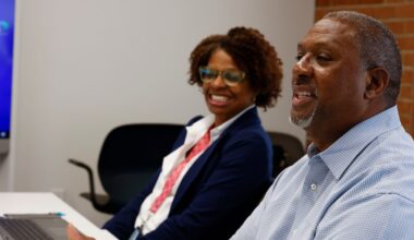 Dallas County Clerk John Warren won’t seek sixth term