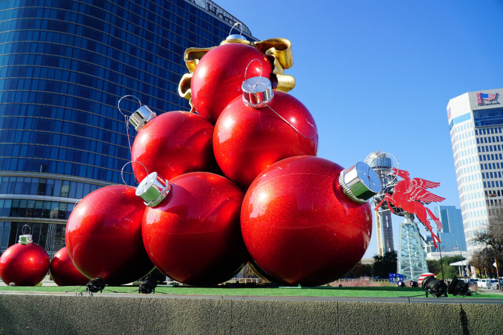 Image shows a giant ornament installation in Dallas.