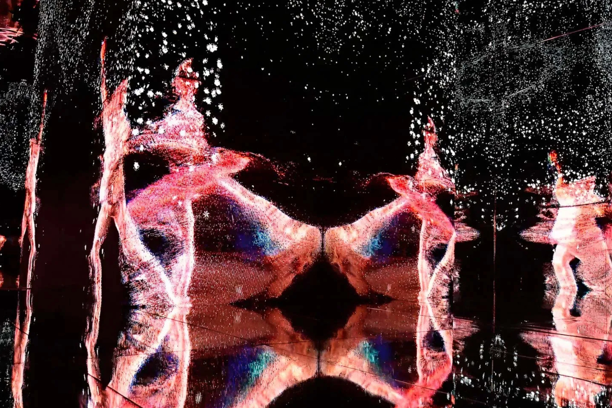 POST Houston Opens New Mesmerizing Infinity Room For The Holidays