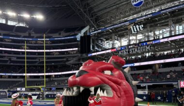 Carthage High Bulldogs take on West Orange-Stark in Texas state championships