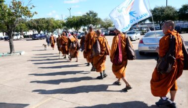 Buddhist monks persist in peace walk to Washington D.C. – NBC 5 Dallas-Fort Worth
