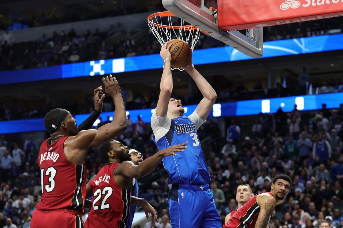 Cooper Flagg, the Mavericks’ reigning Rookie of the Month, is becoming a closer