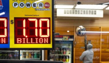 In North Texas, Powerball hopefuls dream of a $1.7 billion Christmas Eve jackpot