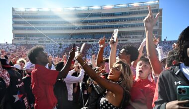 Hateful chants in sports need to stop. Texas can help set an example
