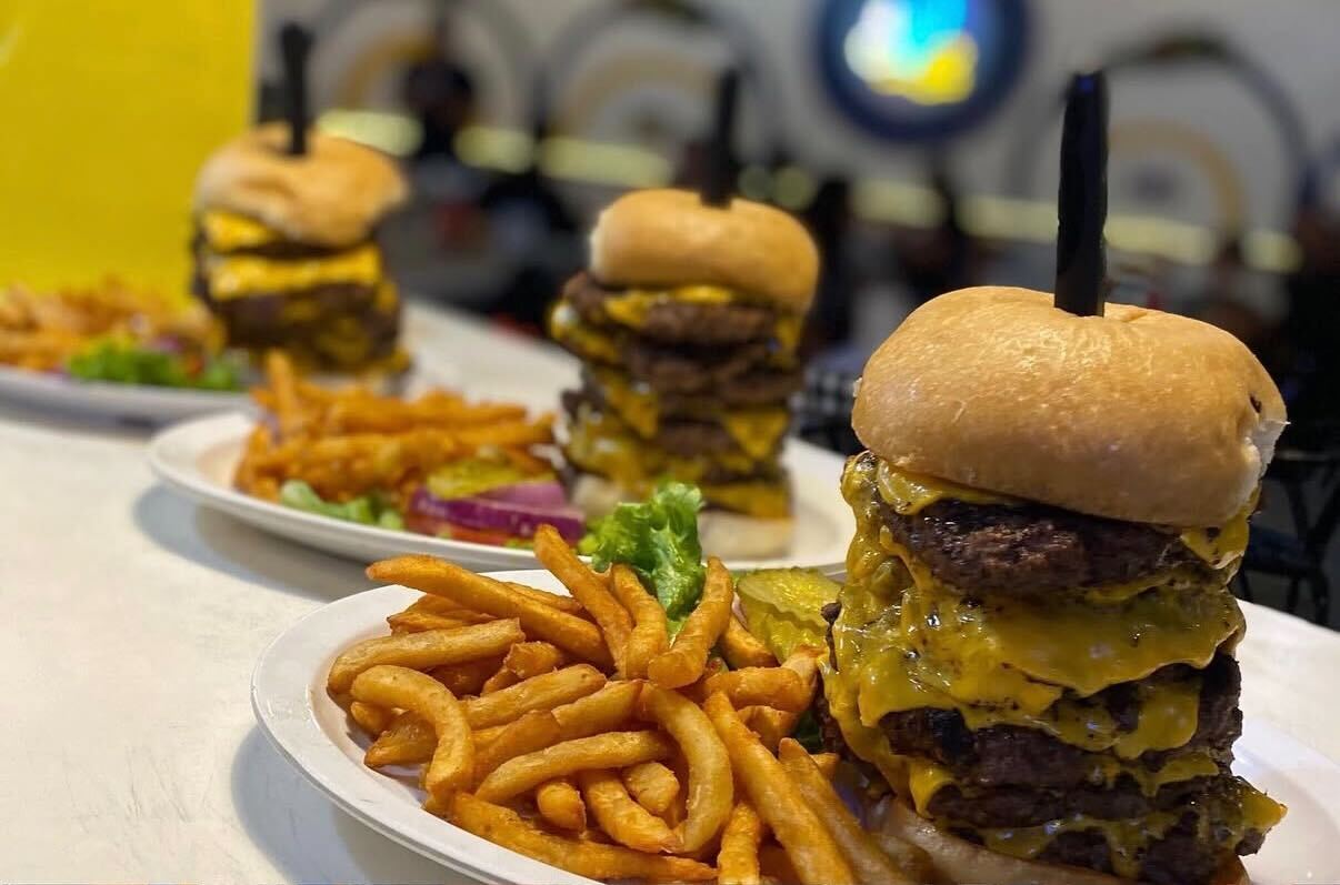 Biff Buzby’s to shutter and serve its final burgers 