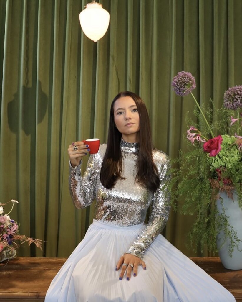 Dallas Influencer Takes Viewers Inside The City's Dating Scene