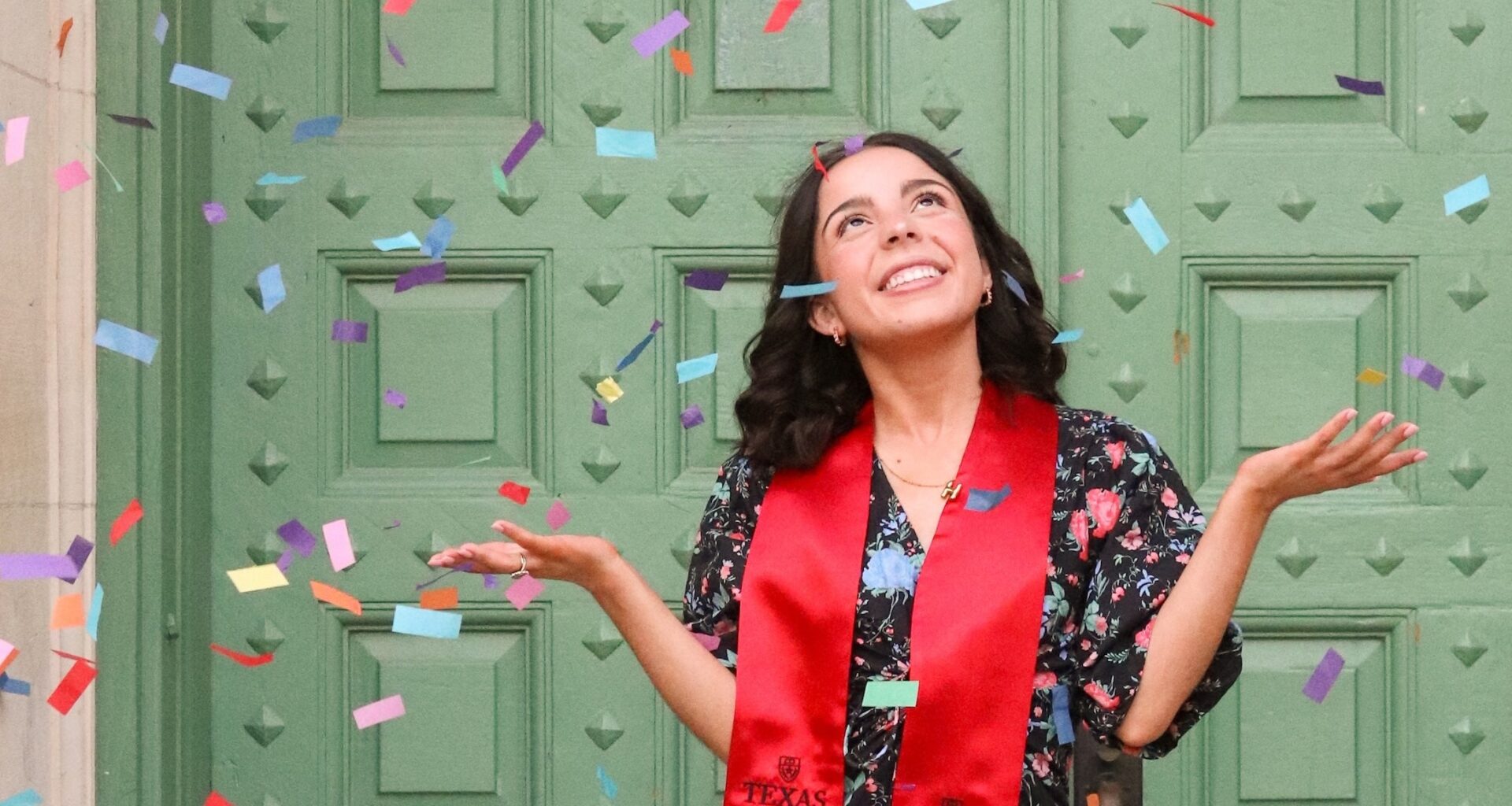 Finding Your Perfect Photo Backdrop on the Forty Acres - UT Austin News