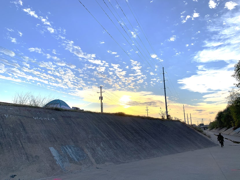 Doug's tent, perched above the tunnels that run beneath Harry Hines Boulevard near Walnut...