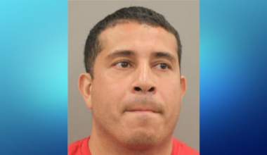 Wanted murder suspect still on the run, believed to frequent northwest Harris County areas