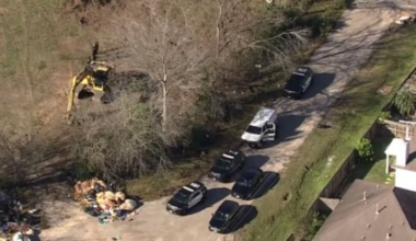 Officers investigating after possible human remains found in SE Houston