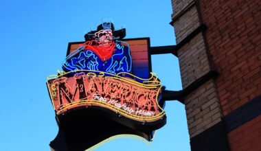 Maverick Completes Neon Signs at Fort Worth Stockyards
