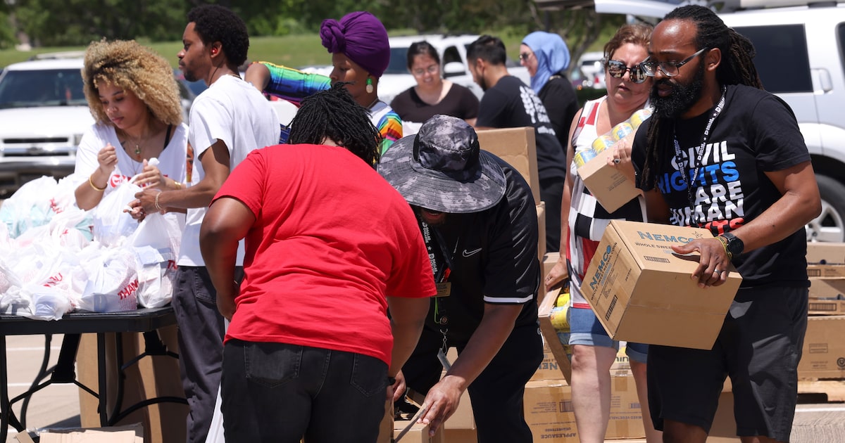 UNT Dallas, North Texas Food Bank to host drive-through food pantry before the holidays