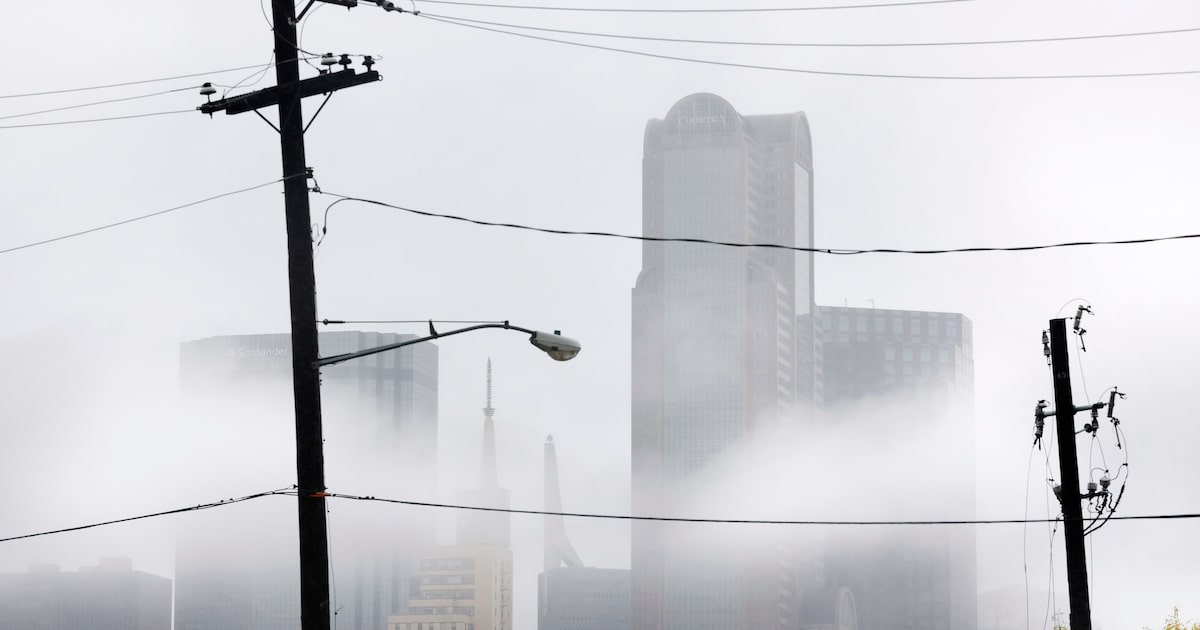 Dense fog will coat Dallas-Fort Worth on Sunday. When is sunshine on the horizon again?
