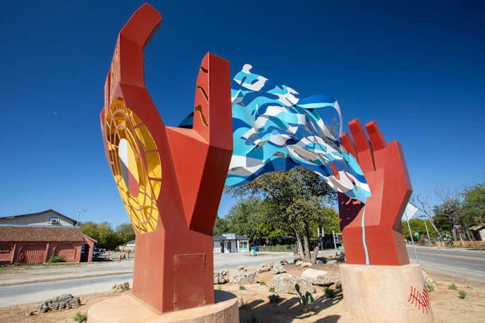 New public artwork ‘Kindred’ celebrates community and heritage along World Heritage Trail