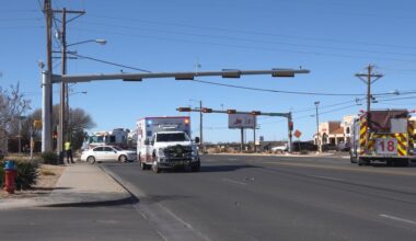 Motorcycle rider injured in southwest Lubbock crash
