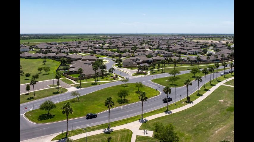 “Construction can’t continue”: South Texas builders say ICE arrests have upended industry