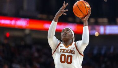 Kyla Oldacre and Madison Booker lead No. 2 Texas over Southeastern Louisiana 120-38
