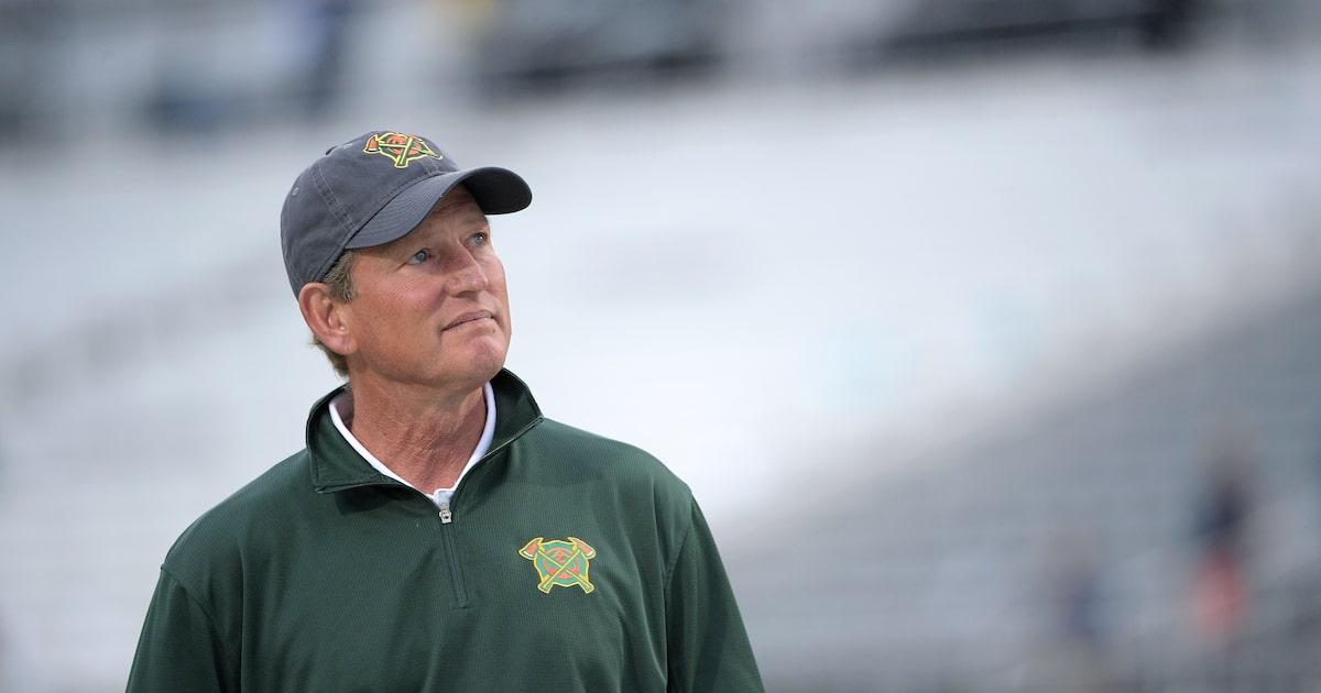Dallas Renegades moving forward with Rick Neuheisel as new head coach