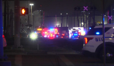 1M gallons of sulfuric acid spilled, some into ship channel from Channelview chemical leak