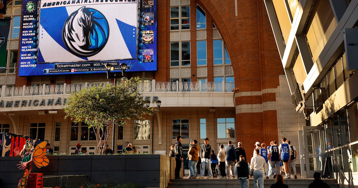 Video of Dallas police detaining street preachers at AAC sparks First Amendment debate