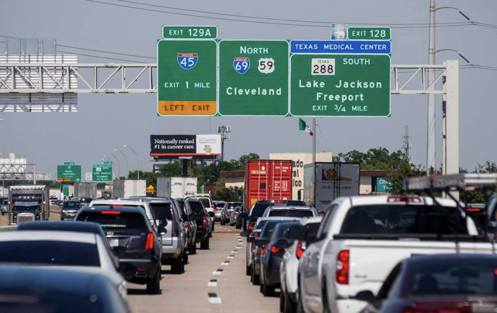 Reflective Stripes in Houston: New Measure Aims to Reduce Nighttime Crashes on Loop 610